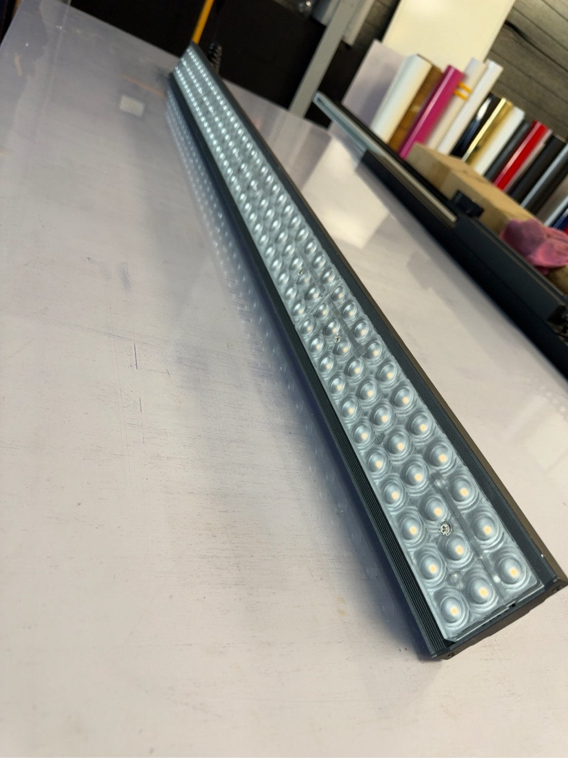 60W LED Railarmatuur 3000K Zwart - Winkelverlichting, Ophalen of Verzenden, Nieuw, Metaal, Zwart