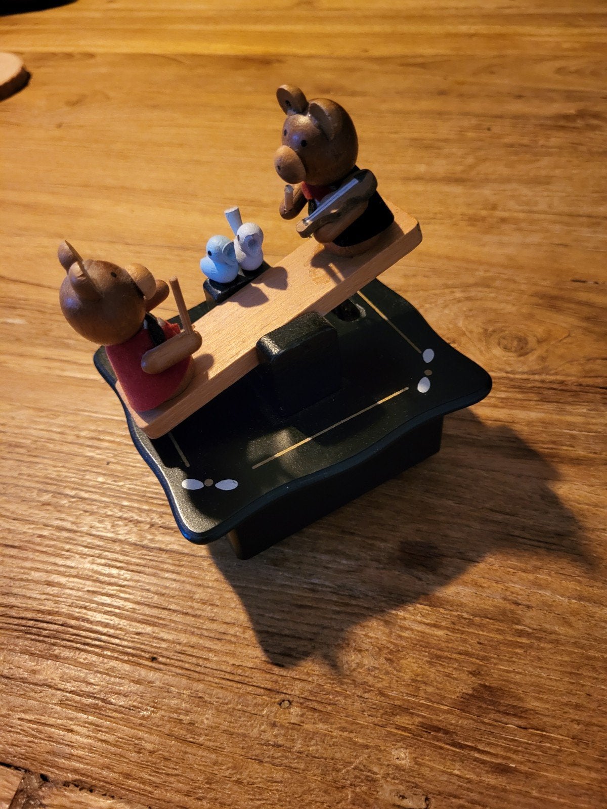 Houten Muziekdoosje met Beren op Wipwap, Ophalen of Verzenden, Gebruikt