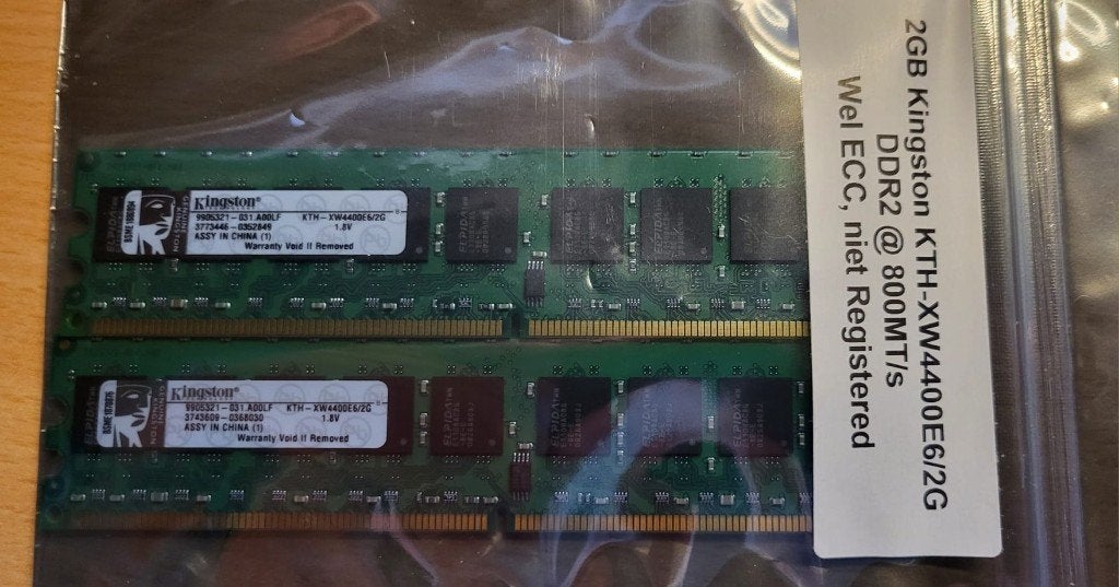 Kingston KTH-XW4400E6/2G is een 2GB DDR2 RAM-geheugenmodule, Overige soorten, Server, Ophalen of Verzenden, Zo goed als nieuw