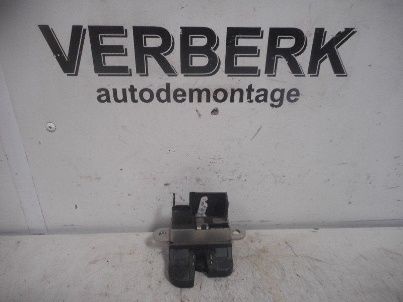 Slotvanger Achterklep Volkswagen Up! (121) 2013 1s0827505b, Auto-onderdelen, Gebruikt, Volkswagen, Volkswagen AG, Kundenbetreuung@volkswagen.de