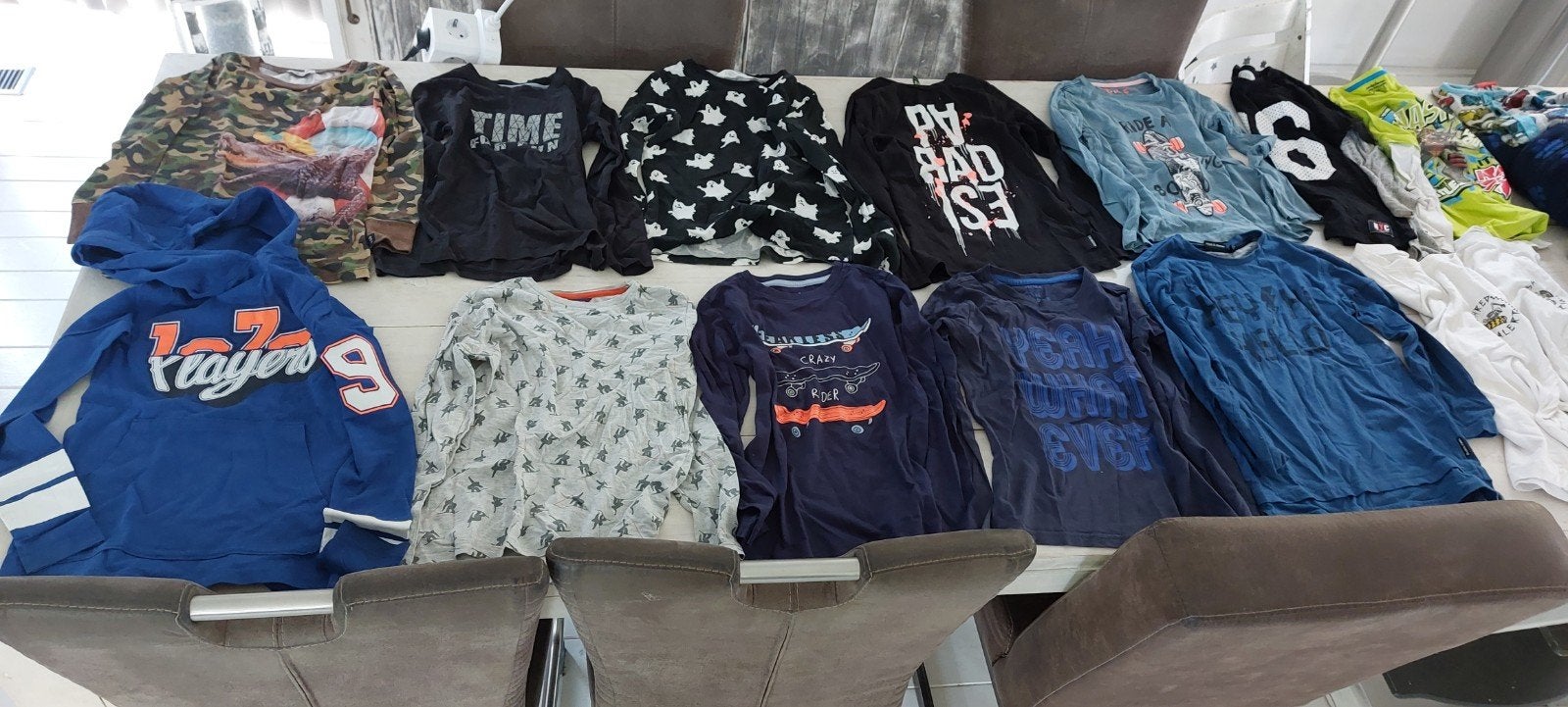 Kleding pakket jongen 122 128 longsleeve sweater onesie €15, Kinderen en Baby's, Kinderkleding | Maat 122, Ophalen of Verzenden