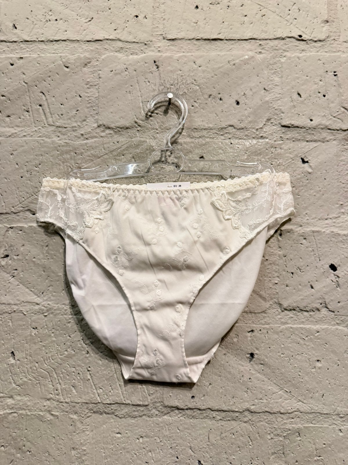 Louisa Bracq slip 38/ M NIEUW!! Nu €15, Ophalen of Verzenden, Wit, Slip