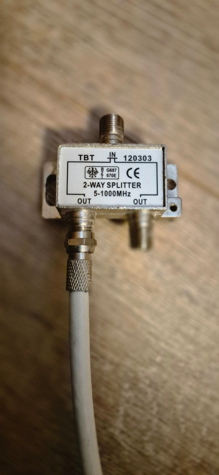 2-weg splitter 5-1000MHz voor TV/Radio/Kabel, Ophalen of Verzenden, Gebruikt, Overige kabels