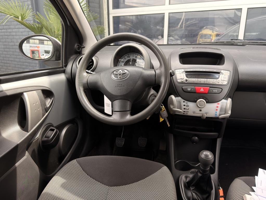 Toyota Aygo 1.0 VVT-i Comfort Airco Facelift 5drs! Inruil mo, Voorwielaandrijving, Euro 5, Stof, Gebruikt