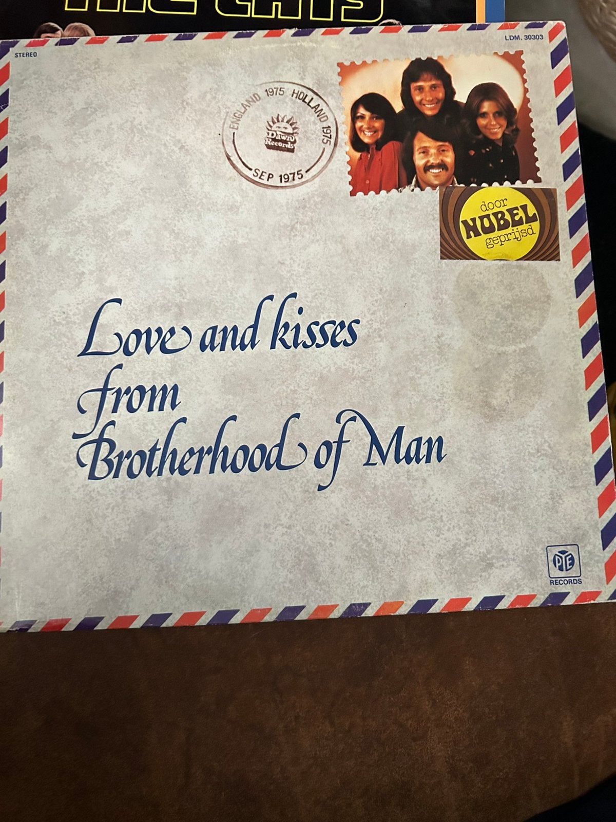 Brotherhood of man - love and kisses, Cd's en Dvd's, Vinyl | Pop, Ophalen of Verzenden, Zo goed als nieuw, Overige formaten