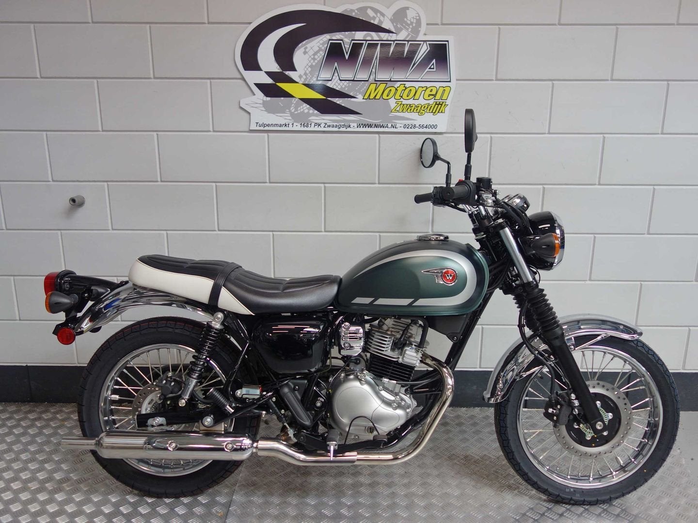 KAWASAKI W 230, Motoren, 233 cc, Bedrijf, Onbekend, KAWASAKI