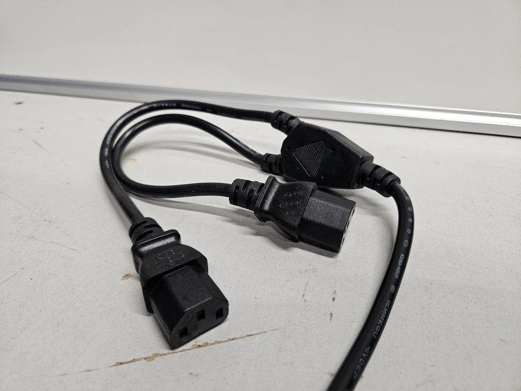 Adapterkabel snoer splitter Iemmequ H05vv-F 3G 0,75mm2, Ophalen, Gebruikt