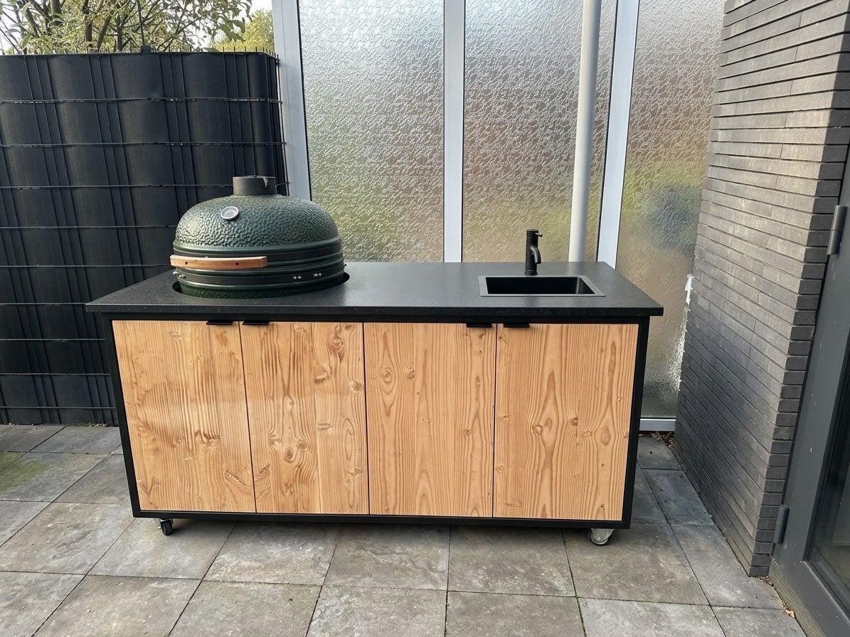 Big Green Egg Kamado Large met buitenkeuken en accessoires, Ophalen of Verzenden, Zo goed als nieuw, Big Green Egg