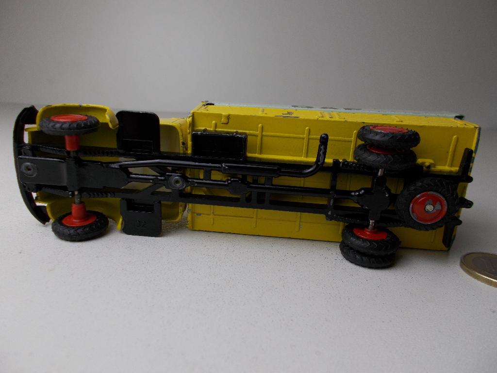 Jaren 50/60 Lion Car (Holland) DAF "TORPEDO" TRUCK + HUIF!, Ophalen of Verzenden, Gebruikt, Bus of Vrachtwagen, Overige merken