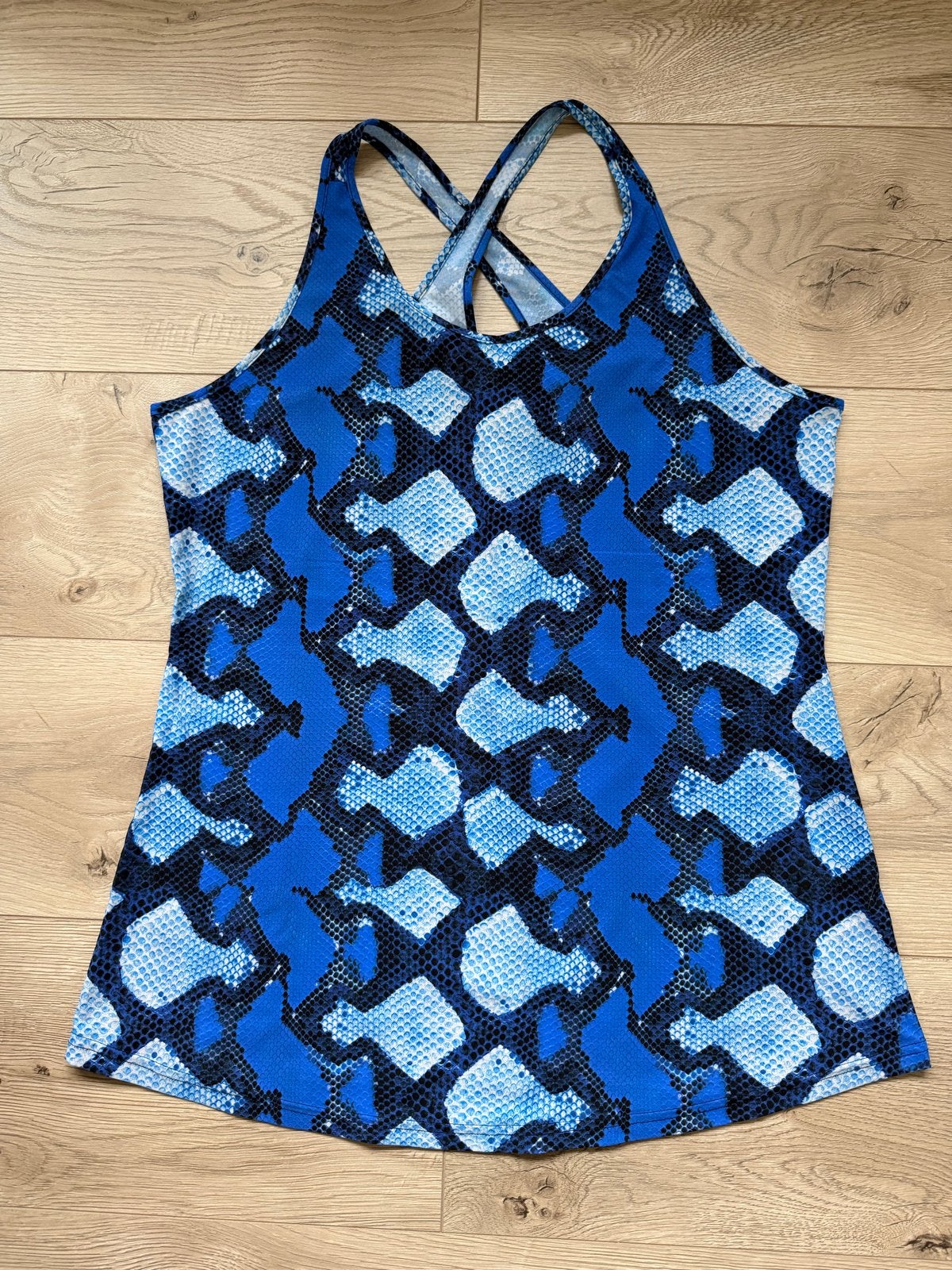 Nieuw! Studio Anneloes Travelstof Top XXL - Blauw Slangenpri, Kleding | Dames, Tops, Blauw, Maat 46/48 (XL) of groter, Nieuw, Ophalen of Verzenden