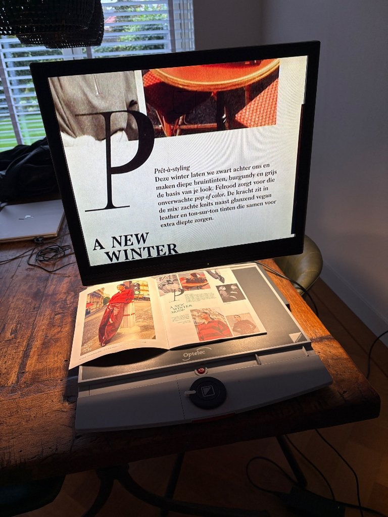 Optelec ClearView + 24 inch beeldschermloep, Ophalen, Gebruikt, Loeplamp