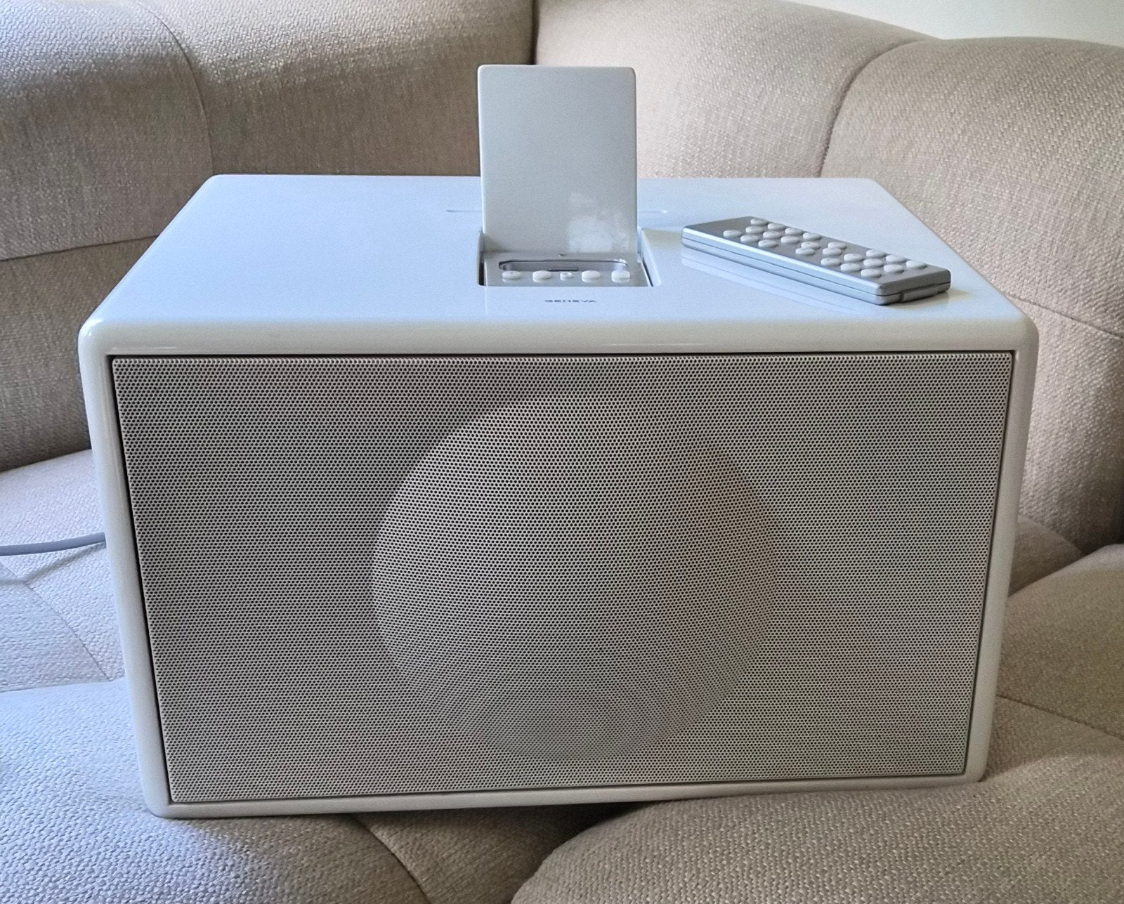 Geneva soundsystems box L, Ophalen, Zo goed als nieuw, Overige typen, Overige merken