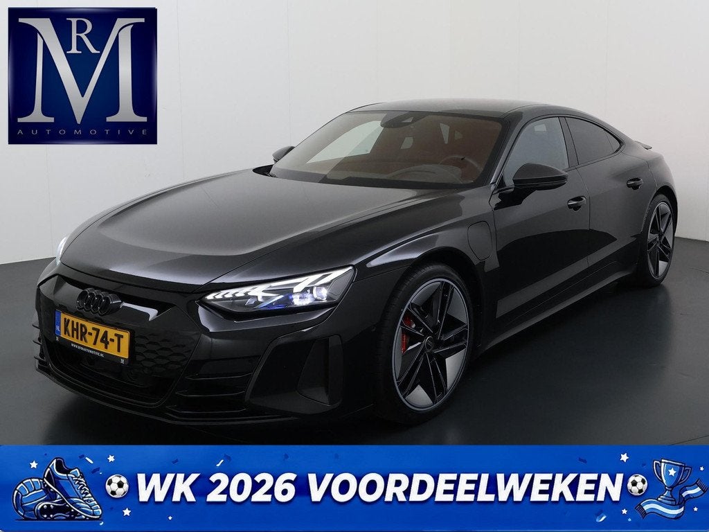 Audi e-tron GT RS 93 kWh VAN: 69.900,- VOOR: 64.877,- UW WKV, Auto's, Audi, Gebruikt, Zwart, Lichtsensor, 598 pk