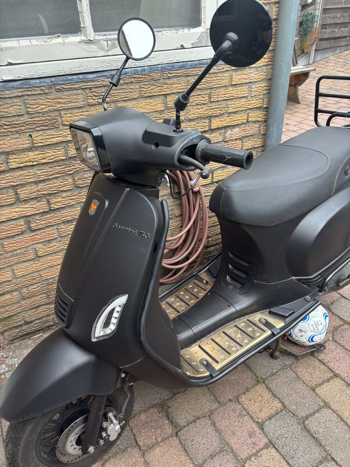 TE RUIL: La Souris scooter+ ART 4 slot, Fietsen en Brommers, Brommeronderdelen | Scooters, Gebruikt, Overige merken, Overige typen
