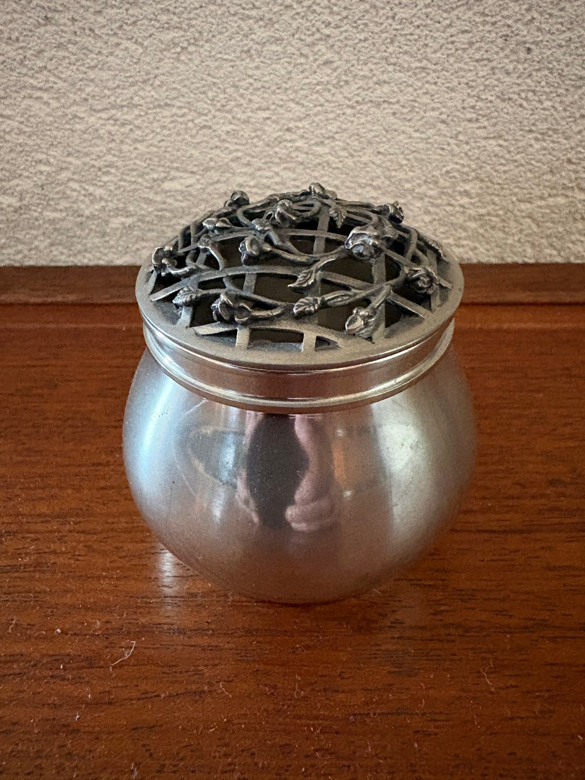 Te Koop: Royal Selangor Tinnen Potpourri Houder, Antiek en Kunst, Ophalen of Verzenden