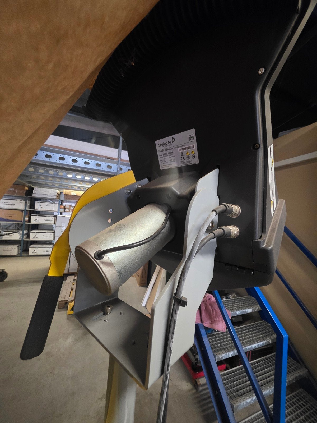 Fasful 1500 Paper void-Fill System, Ophalen