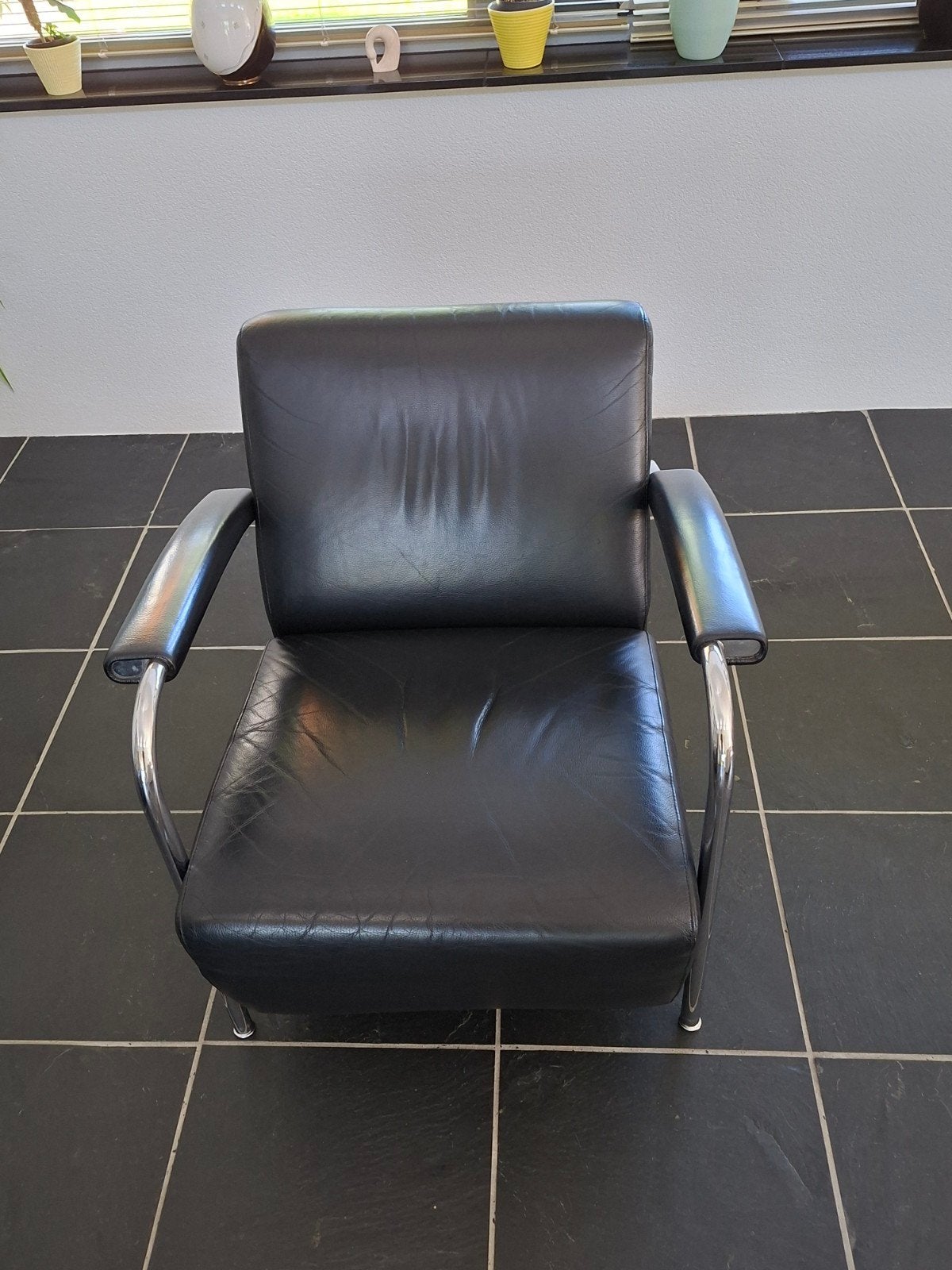 2 Leolux Scylla fauteuils - Zwart leer, chroom onderstel, Ophalen of Verzenden, Gebruikt, Leer