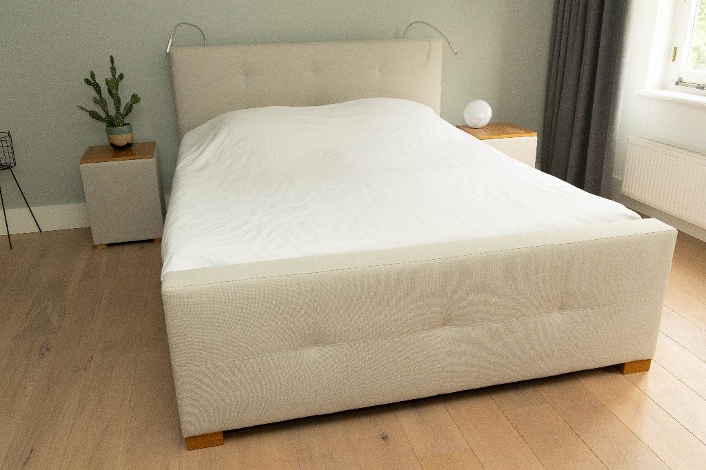 Eastborn Boxspring met massage, Ophalen, Tweepersoons, Zo goed als nieuw, 180 cm