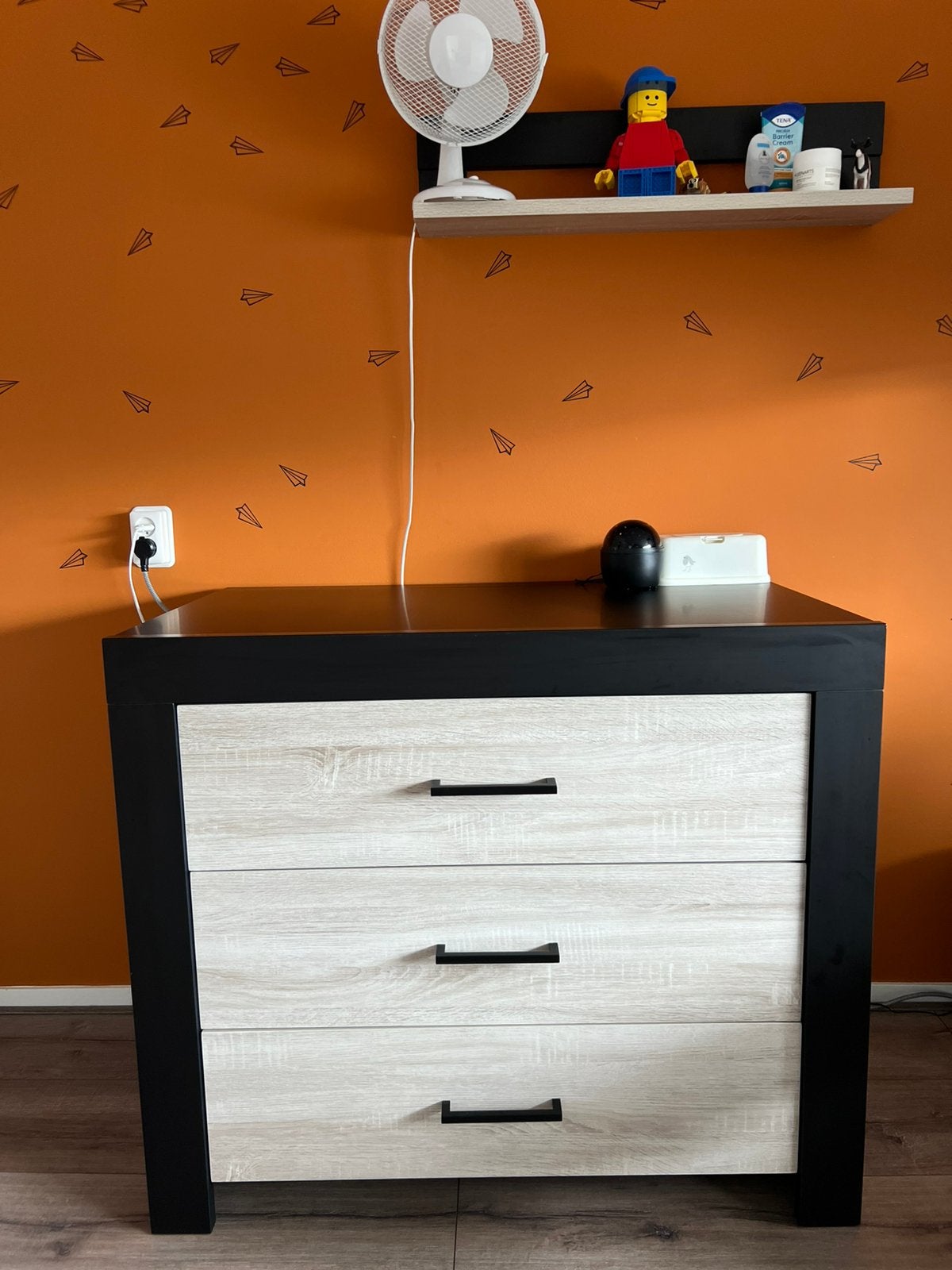 Commode brentwood, Ophalen, 50 tot 70 cm, 90 tot 105 cm, 100 cm of meer