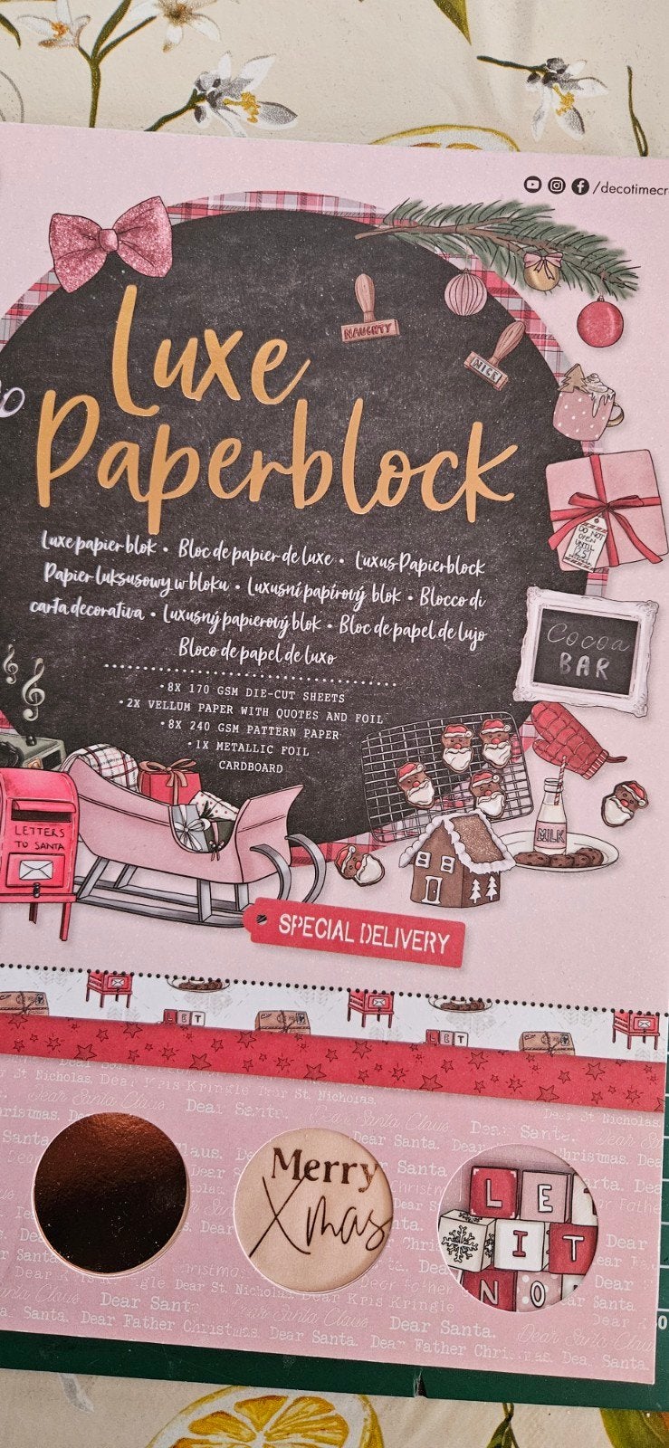 Luxe Paperblock rood A4, Hobby en Vrije tijd, Ophalen of Verzenden, Nieuw, Kerst, Overige typen