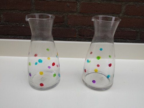 Water schenkers met gekleurde stippen, merk L. Dake en Zn, 2, Huis en Inrichting, Keuken | Servies, Ophalen of Verzenden, 'T Olde Gre-j