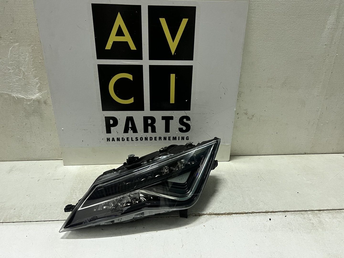 Koplamp Seat Leon 5F Full LED facelift 5F1941007G Links, Gebruikt, -, -, Ophalen of Verzenden