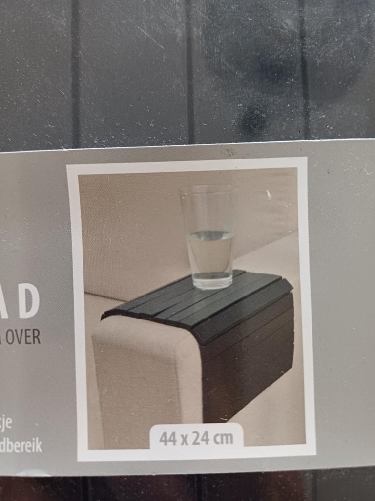 Flexibel dienblad voor over de bank, nieuw in verpakking
Kle, Ophalen of Verzenden, Nieuw, Rechthoekig, Hout
