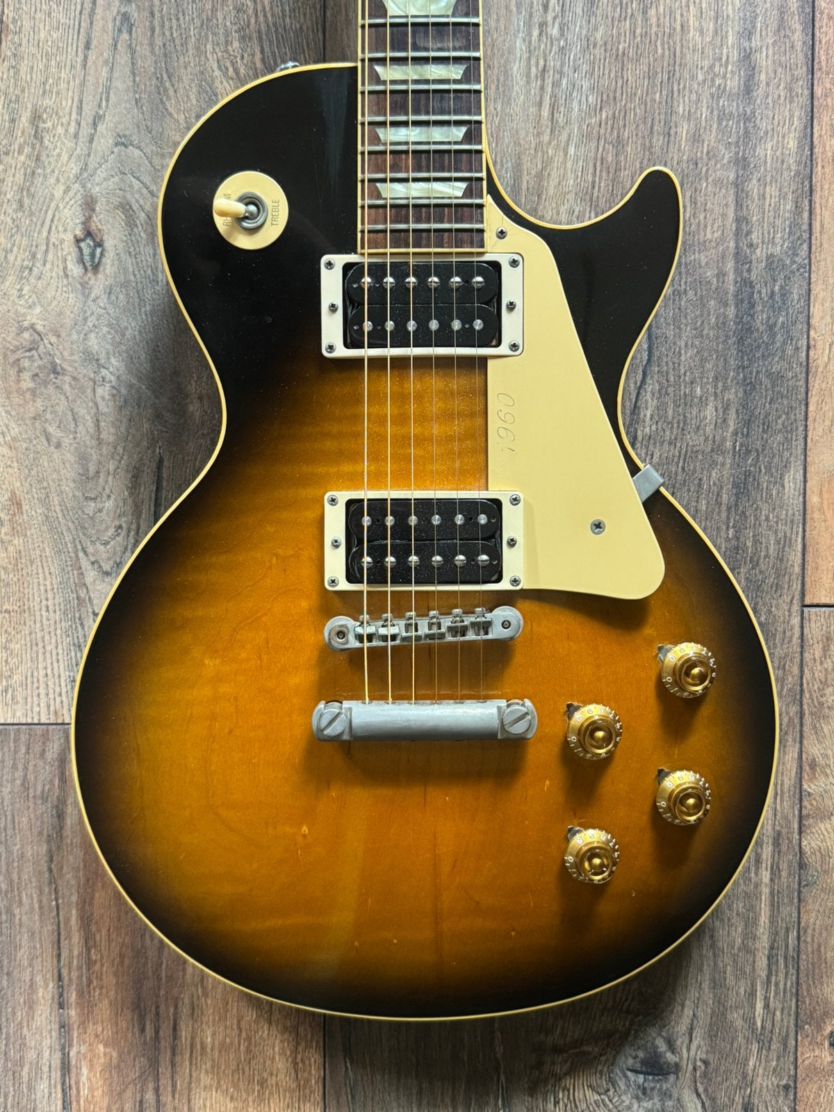 1992/1993 Les Paul Model Classic 1960 flame top, Muziek en Instrumenten, Snaarinstrumenten | Gitaren | Elektrisch, Ophalen, Zo goed als nieuw