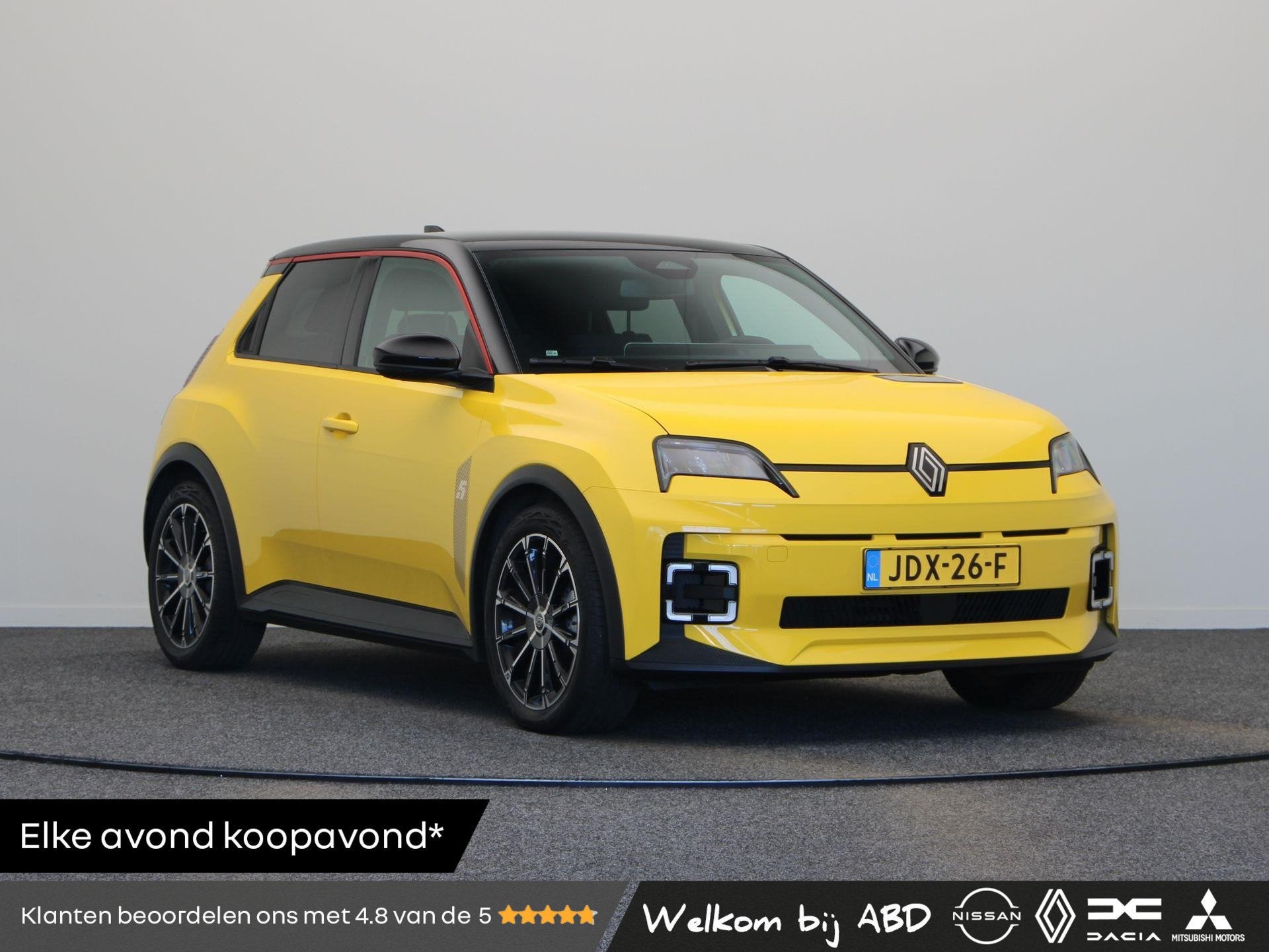Renault 5 comfort range techno 52 kWh | Stoel- en stuurwielv, Auto's, Dealer onderhouden, Stof, Gebruikt, 150 pk