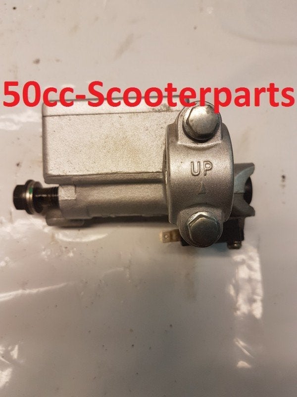 Remreservoir Kymco Super 8 45500-LDC8-E10 Gebruikt, Ophalen of Verzenden
