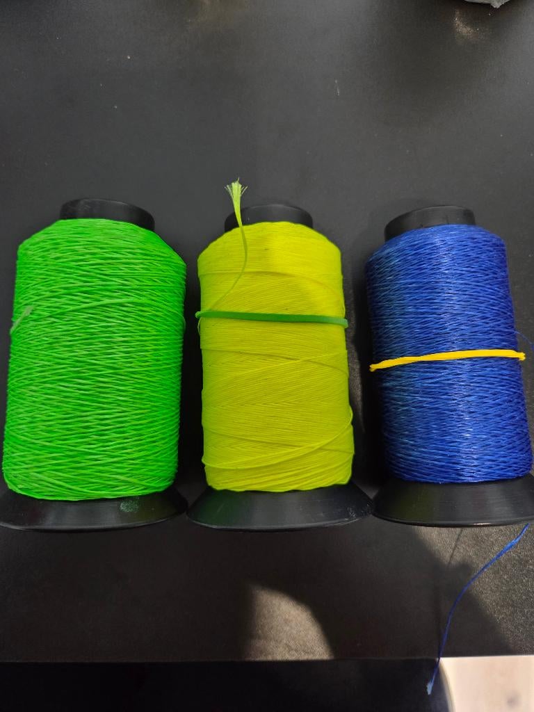 Spoelen pezendraad BCY Fibers en Flex Archery, Ophalen of Verzenden, Zo goed als nieuw