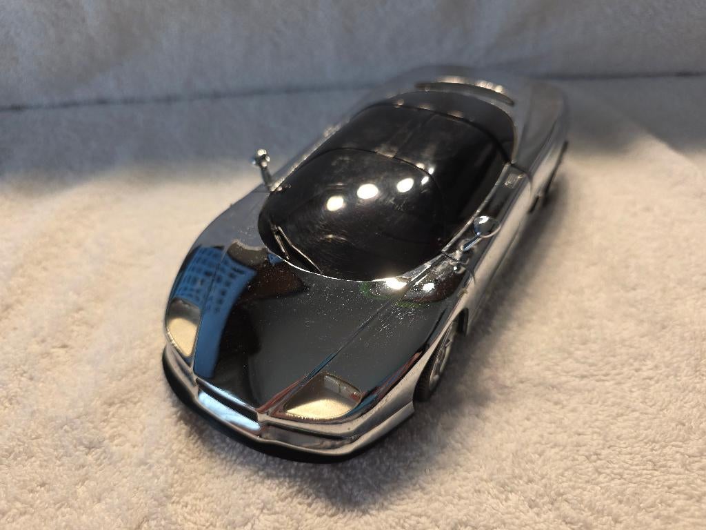 Ital design Nazca M12 1992 Revell 1:18, Ophalen of Verzenden, Gebruikt, Auto, Revell
