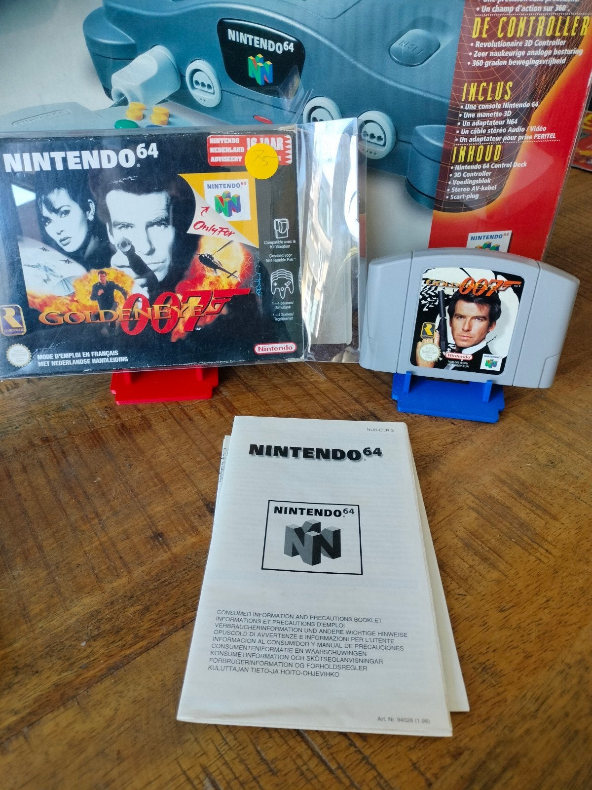 GoldenEye 007 Nintendo 64 (N64) - Boekje mist, Gebruikt, Shooter, Ophalen of Verzenden, 3 spelers of meer