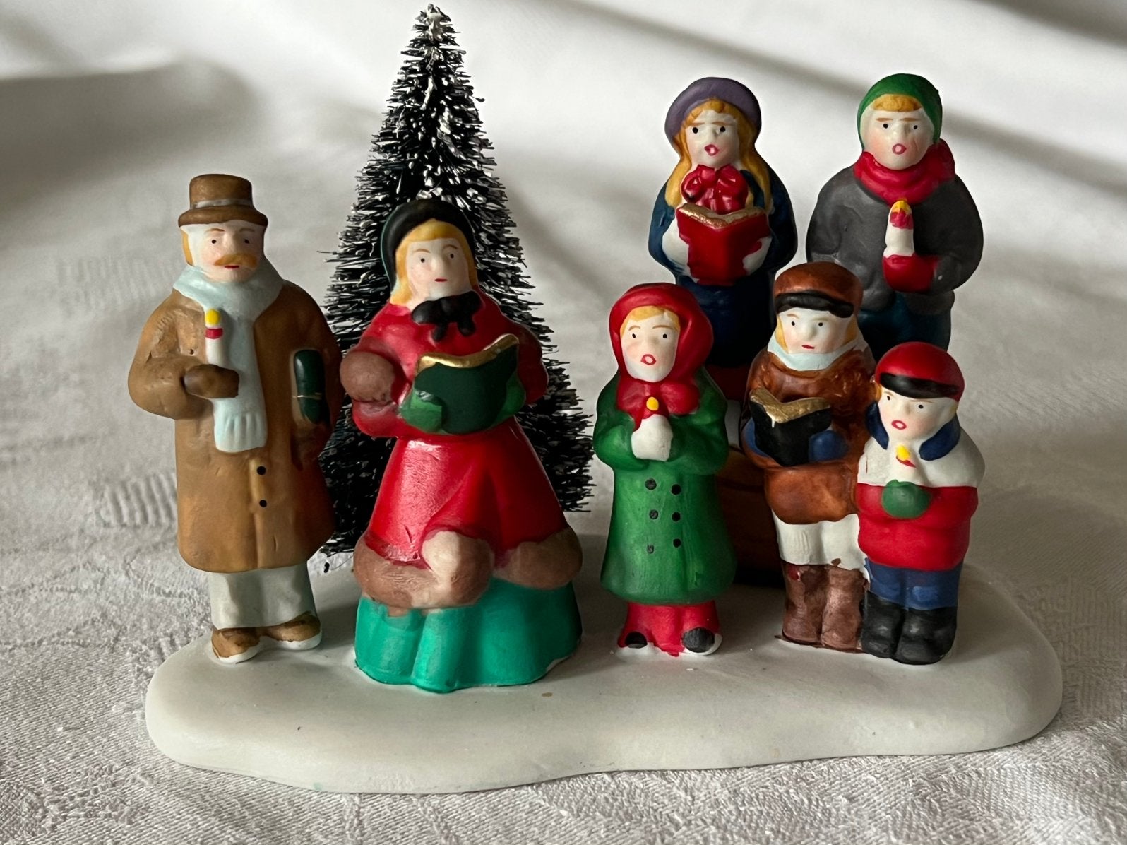 Lemax groep Kerstzangers 1995, Ophalen of Verzenden, Zo goed als nieuw