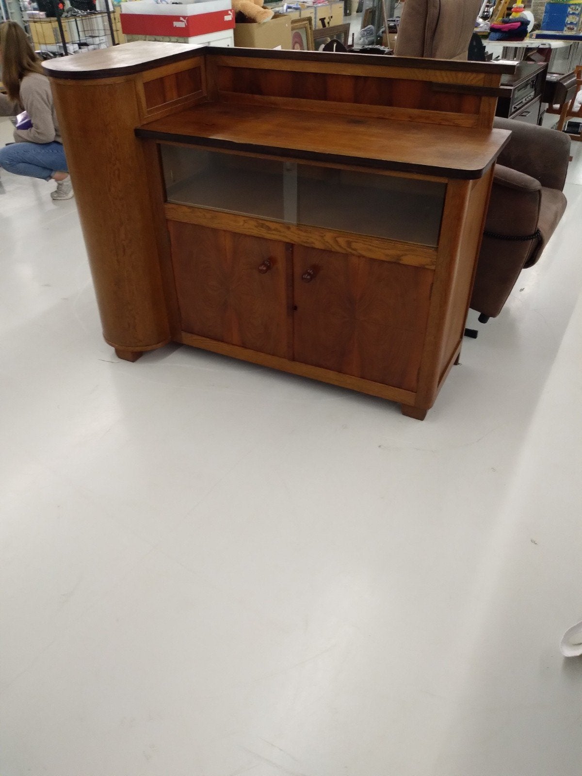 Vintage houten dressoir met glazen vitrine, Ophalen