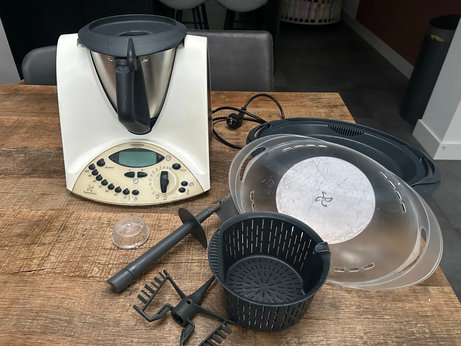 Vorwerk Thermomix TM31 - Keukenmachine, Gebruikt, 3 snelheden of meer, Ophalen of Verzenden, 2 tot 3 liter