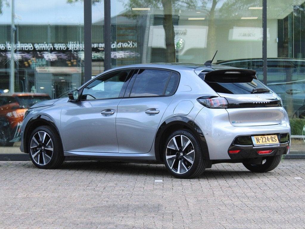 Peugeot e-208 EV GT Pack 50 kWh | Navi / Panoramadak / Camer, Auto's, Peugeot, 12 maanden, 136 pk, Gebruikt, Origineel Nederlands