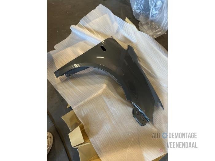 Scherm rechts-voor van een Volkswagen Caddy (LH7W), -, Volkswagen, -, Nieuw