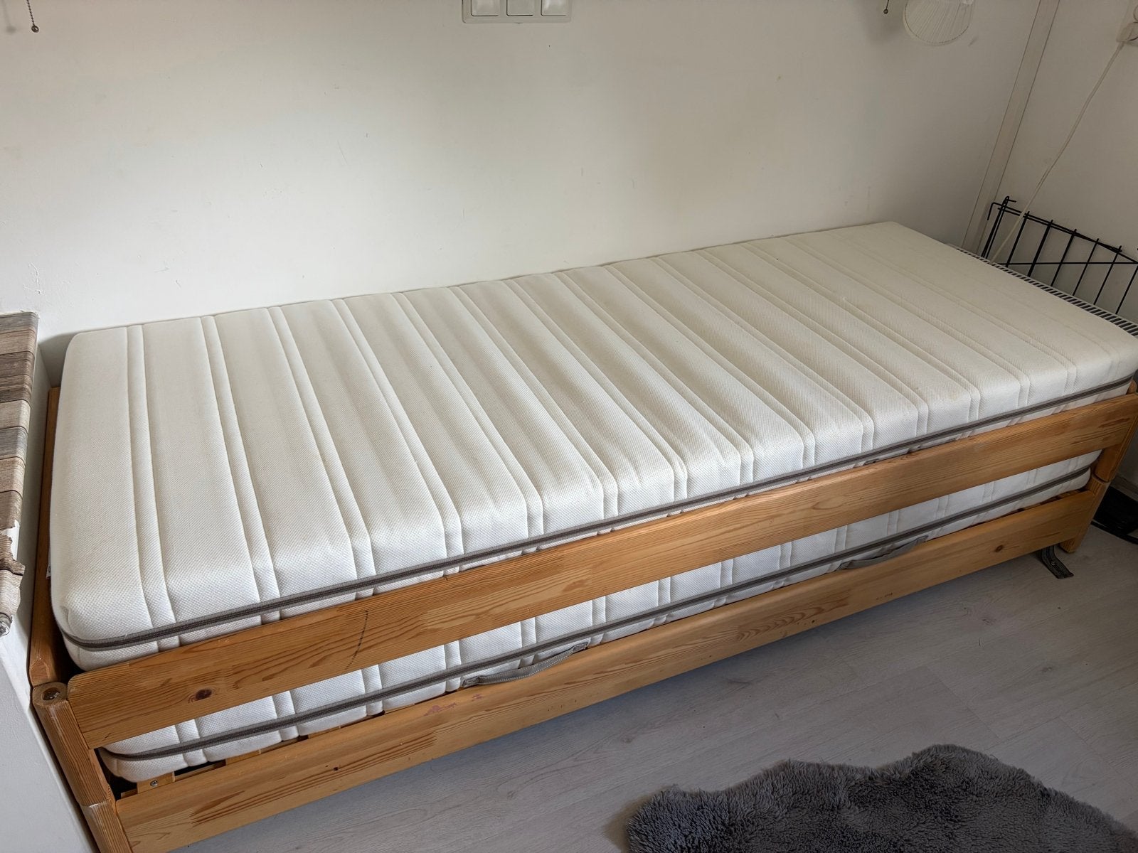 IKEA UTÅKER Stapelbed met matras 80x200 cm, Huis en Inrichting, Ophalen, Gebruikt, 80 cm, 200 cm