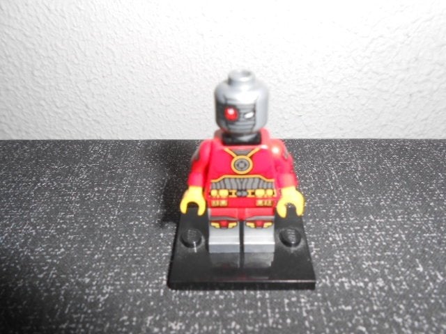 LEGO MINIFIGUUR DEADSHOT ., Overige thema's, Lego, Ophalen of Verzenden, Zo goed als nieuw