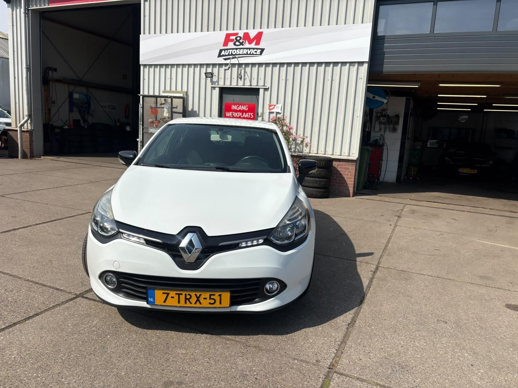 Renault Clio 0.9 TCe ECO Night&Day Airco, cruise, pdc achter, Voorwielaandrijving, Stof, 540 kg, LED verlichting
