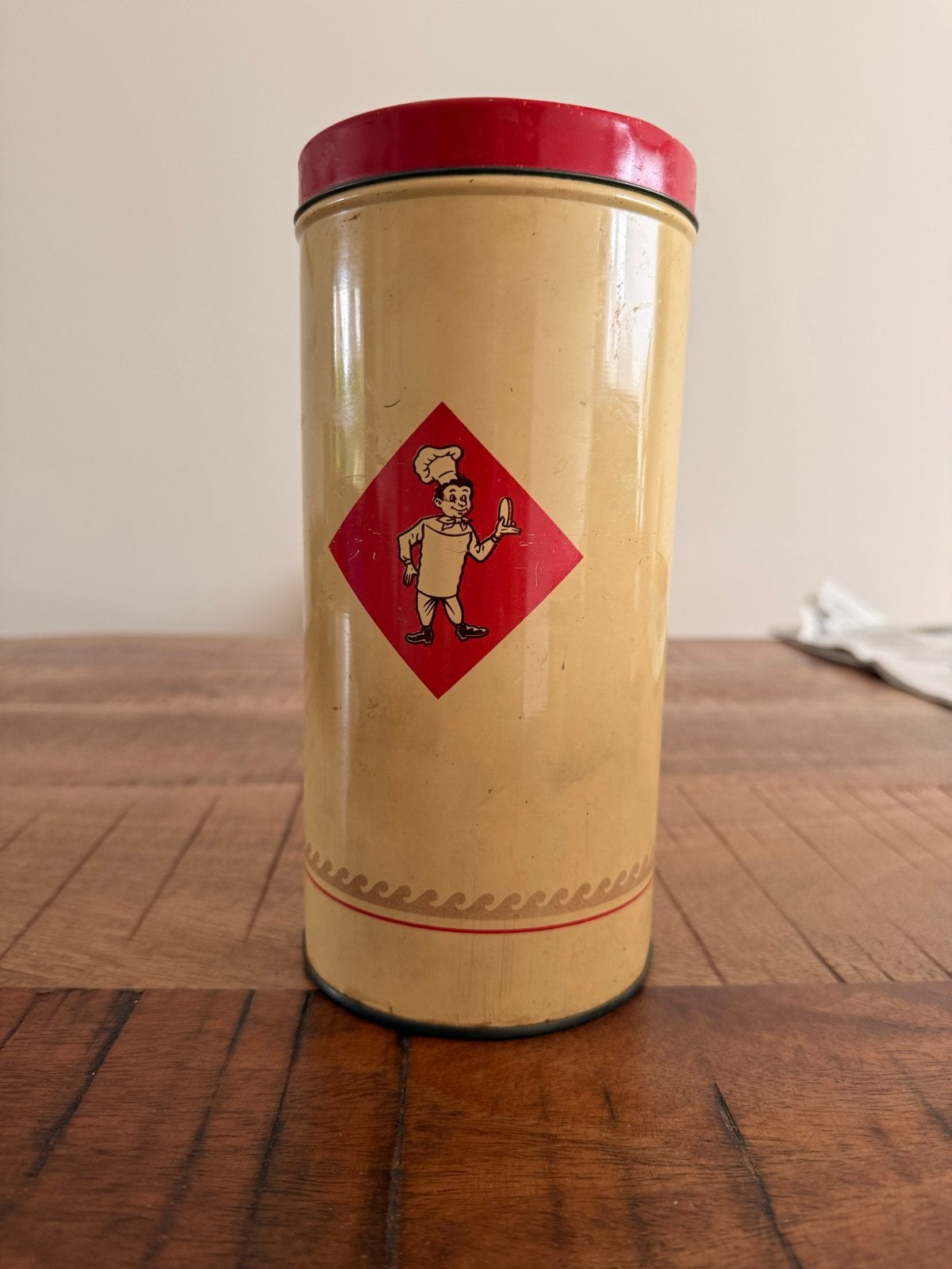 Vintage voorraadbus met kok-afbeelding, Ophalen