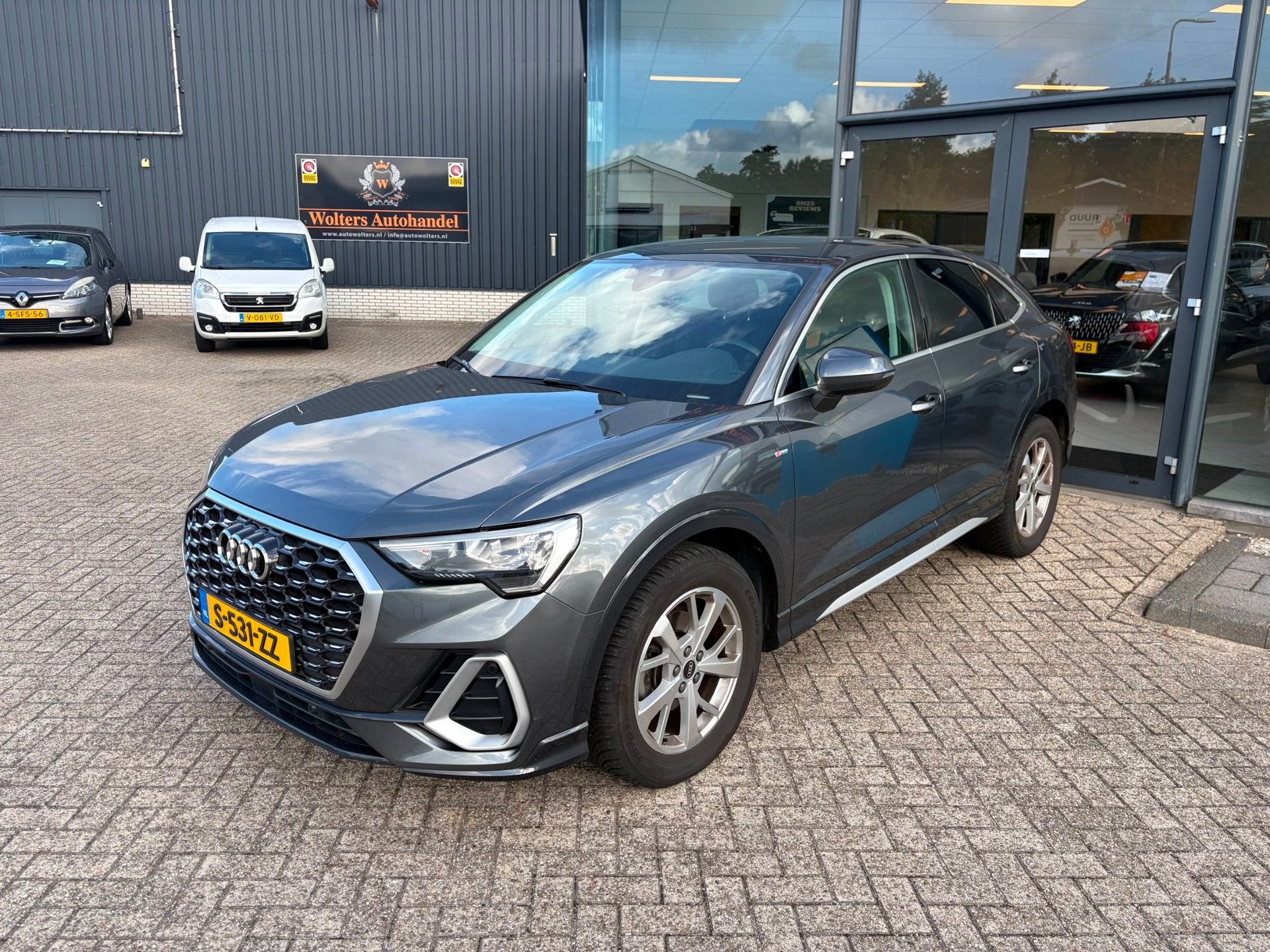 Audi Q3 Sportback 35 TFSI S Edition, 15 km/l, 4 cilinders, 150 pk, 1505 kg