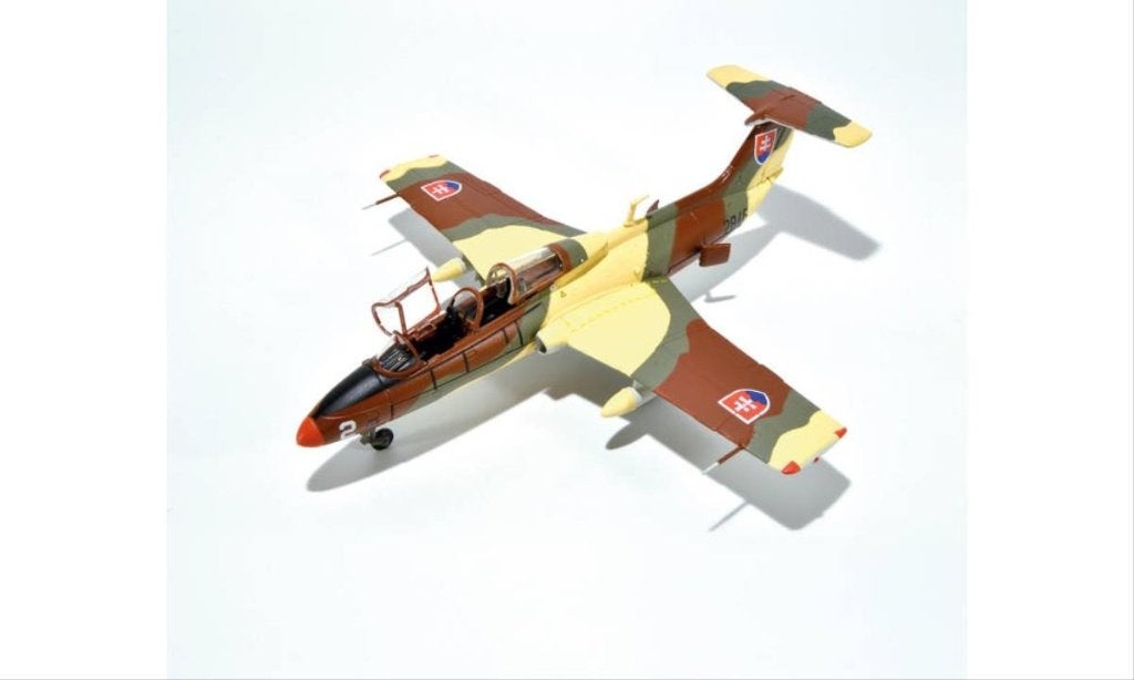 L-29 Delfin Slovak Air Force Piestany Museum Herpa MLCZ7219, Schaalmodel, Herpa Miniaturmodelle GmbH Leonrodstraße 46-47 herpa@herpa.de