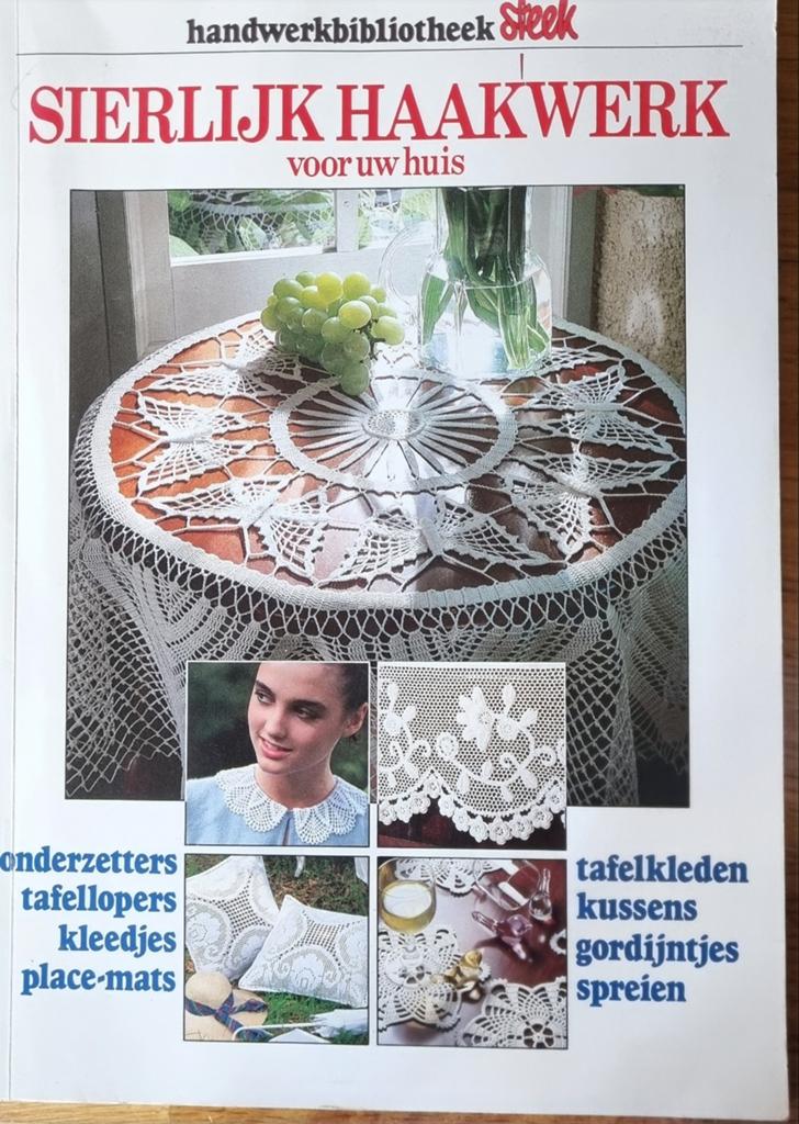 Sierlijk Haakwerk voor uw huis - Handwerkbibliotheek Steek, Ophalen of Verzenden, Haken, Patroon of Boek