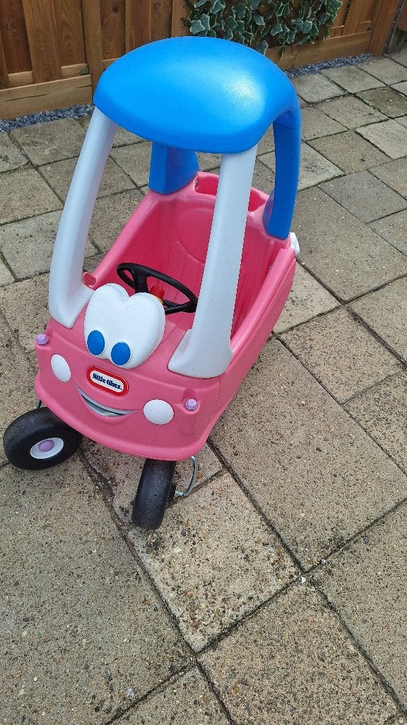 Little tikes loopauto, Kinderen en Baby's, Speelgoed | Buiten | Voertuigen en Loopfietsen, Ophalen, Gebruikt, Loopvoertuig