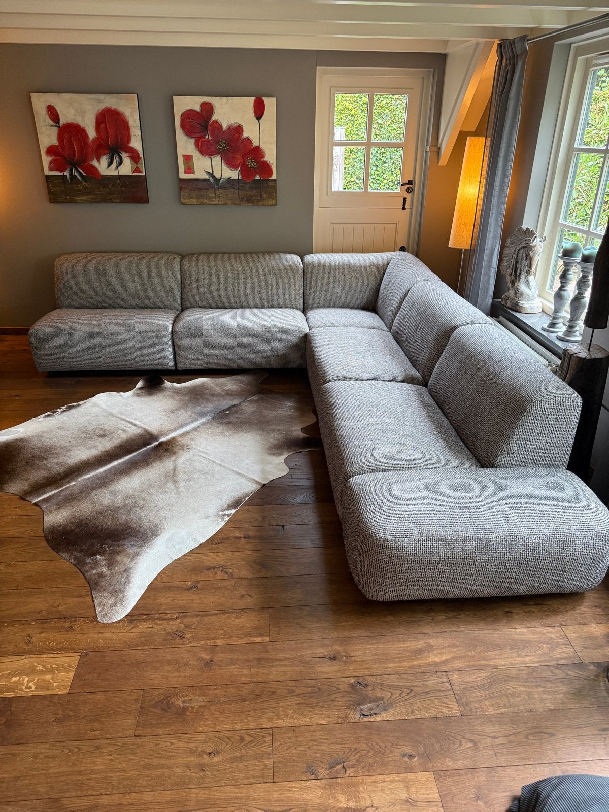 Grote hoekbank - 300 cm x 350 cm, Huis en Inrichting, Ophalen, Zo goed als nieuw