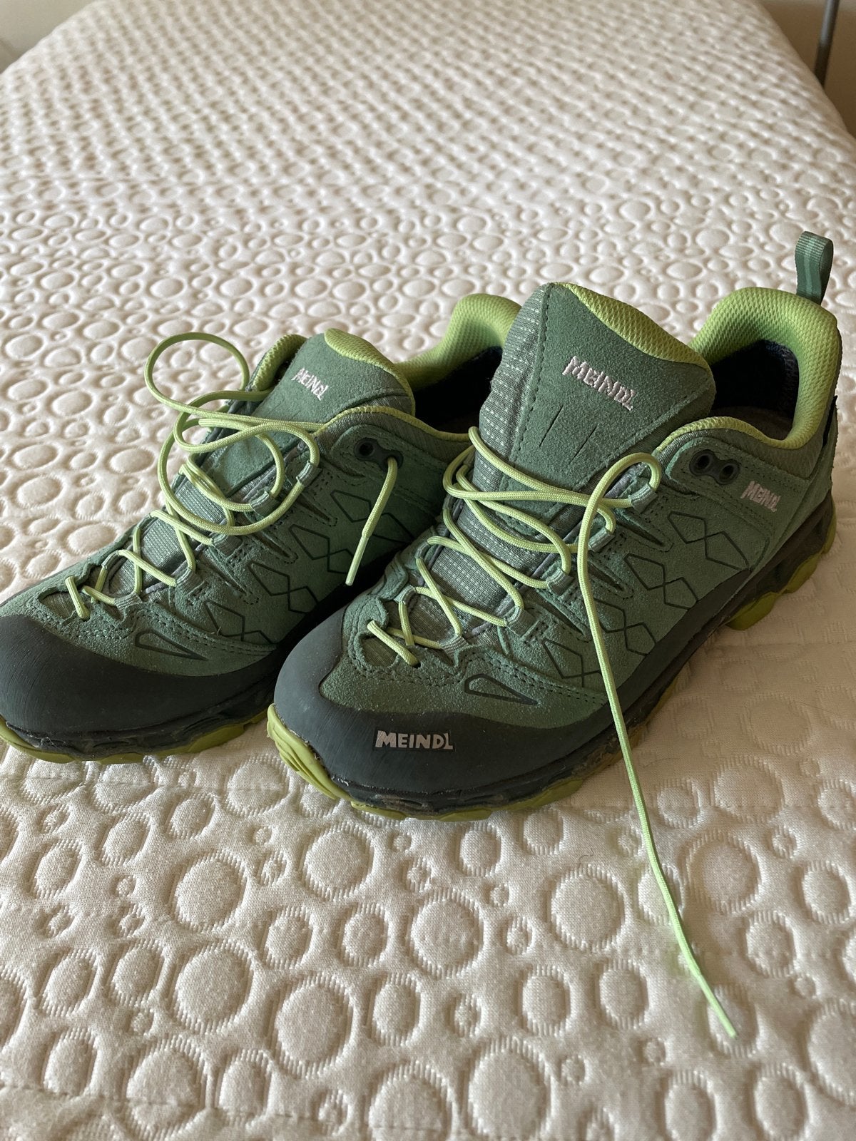 Meindl Wandelschoenen - Zo goed als nieuw, Ophalen, Zo goed als nieuw, Schoenen