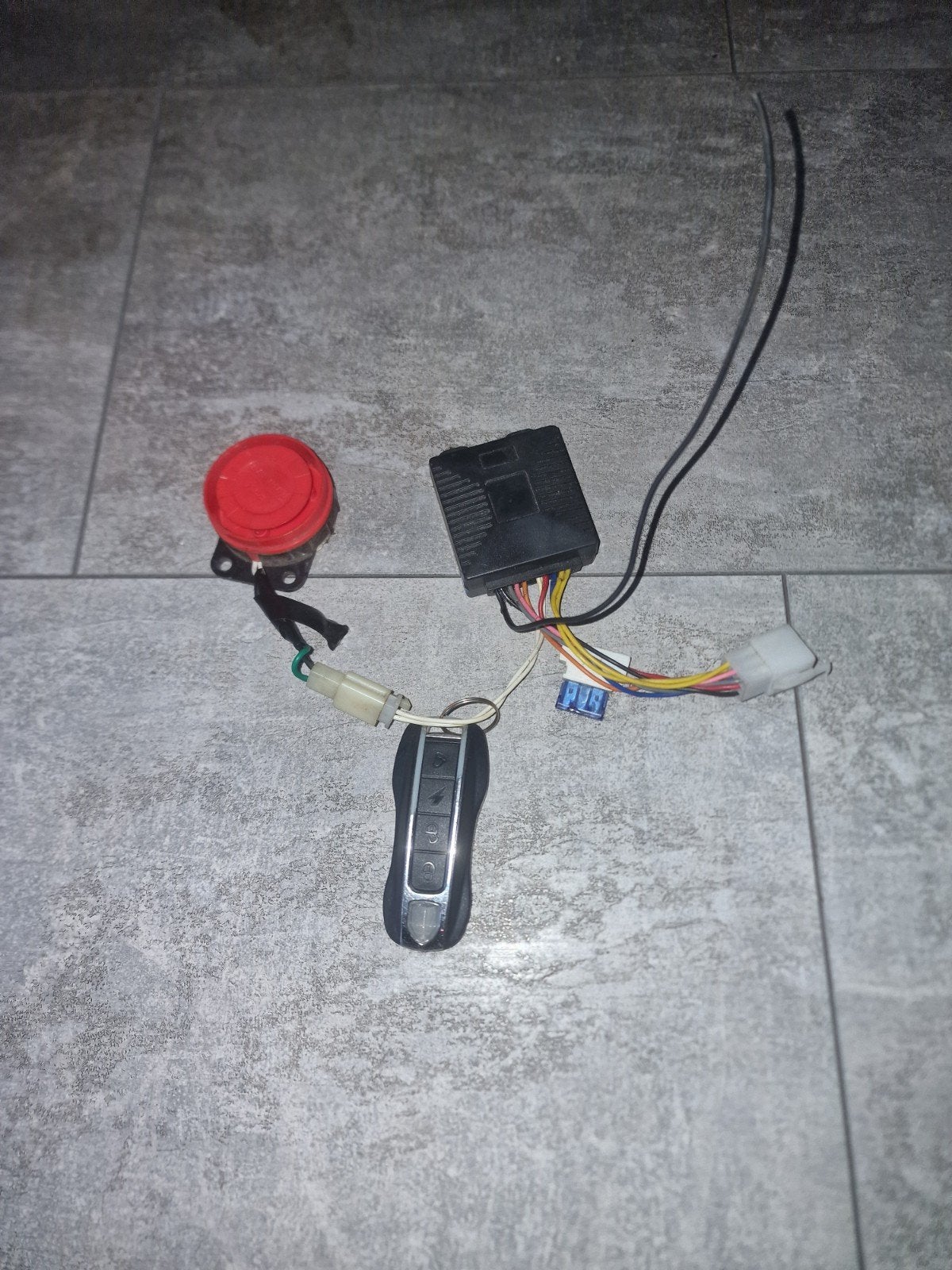 Scooter alarm plug & play - Start op afstand - Universeel, Ophalen of Verzenden