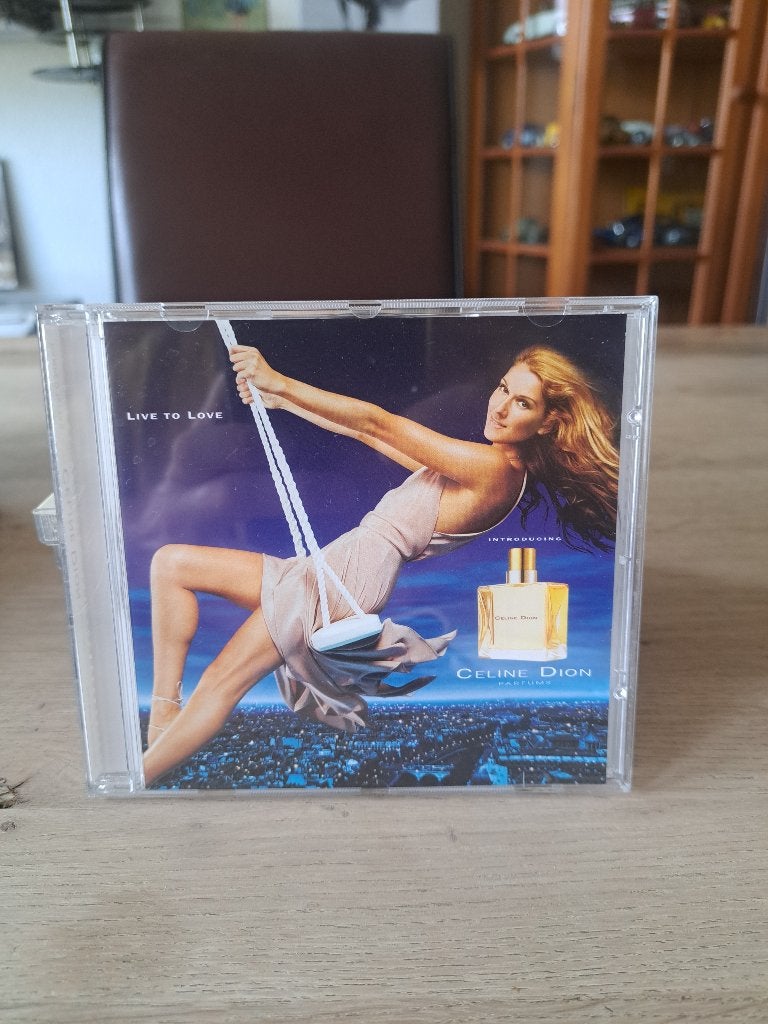 dc Celine Dion-live to love (Z243-233), Ophalen of Verzenden, Zo goed als nieuw
